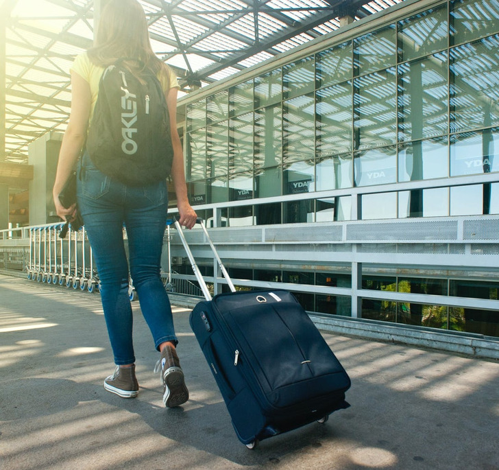 17 случаев, когда люди сморозили такое, что у окружающих брови на лоб полезли, да там и остались