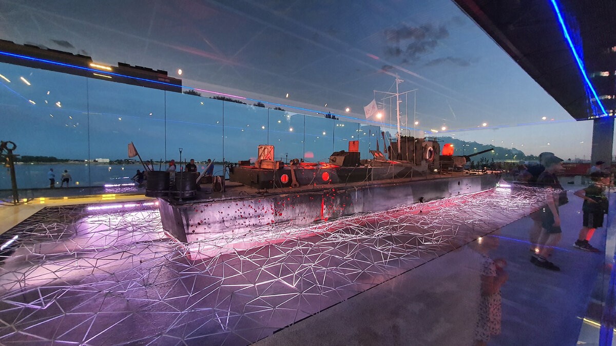 В Волгограде со дна Волги подняли уникальный бронекатер БК-31 В Волгограде со дна Волги подняли уникальный бронекатер БК-31