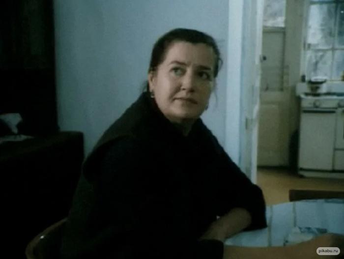 Татьяна Распутина: как сложилась жизнь танцующей красотки из фильма «Афоня»⁠⁠