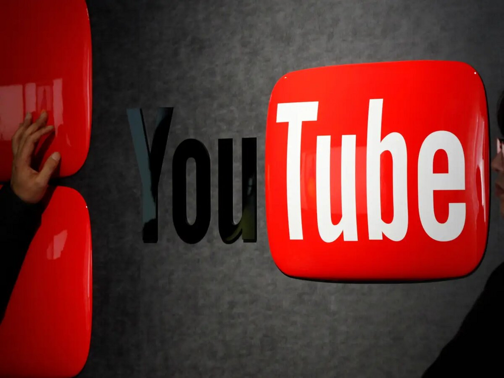 «Деградация YouTube - вынужденный шаг»: депутат Хинштейн заявил, что в России уже на этой неделе будут замедлять популярный видеохостинг