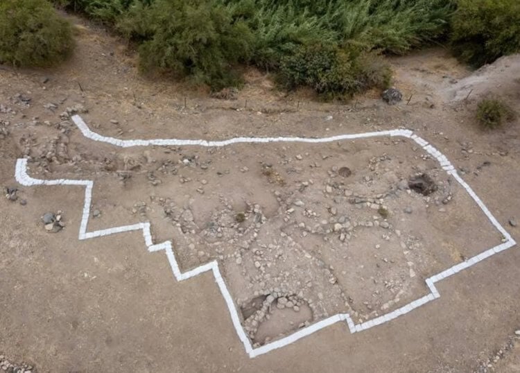 Какими были древние дома. Очертания древнего жилища необычной формы. Источник изображения: IFL Science. Какими были древние дома. Очертания древнего жилища необычной формы. Источник изображения: IFL Science. Фото.