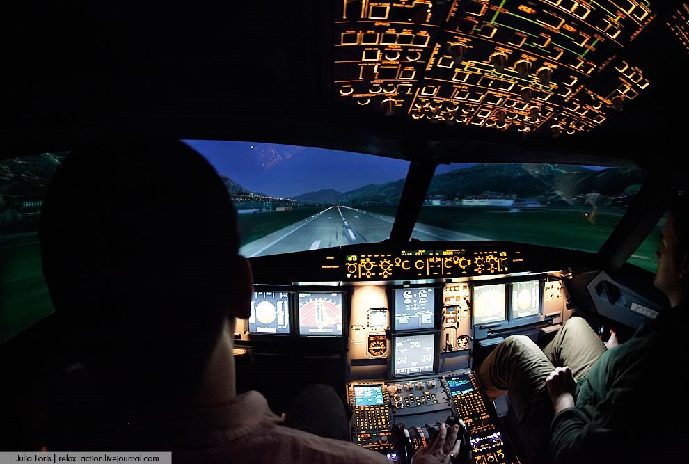 Как учатся на пилотов больших самолетов Как учатся на пилотов больших самолетов