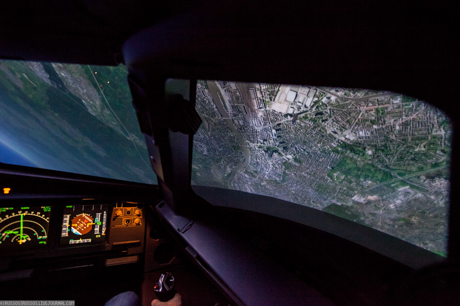 Как учатся на пилотов больших самолетов Как учатся на пилотов больших самолетов