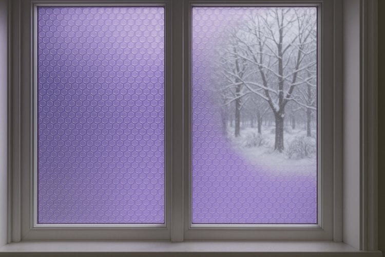 Как утеплить квартиру зимой. Воздушно-пузырчатая пленка может спасти от зимнего холода. Фото.