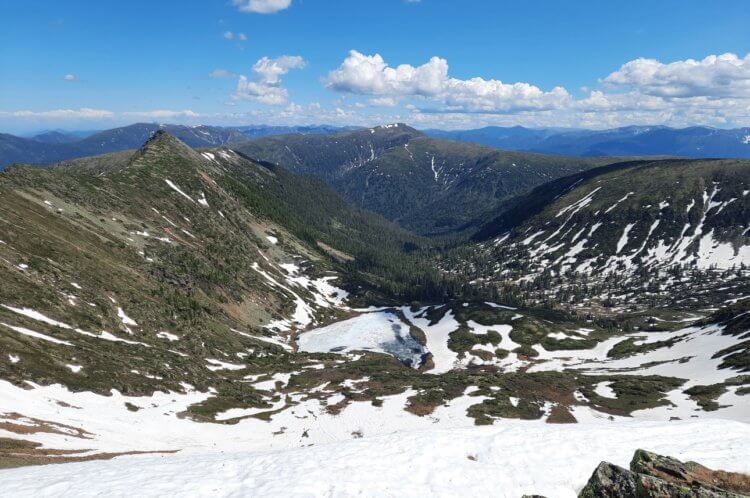Загадочный инцидент в горах Сибири — его называют «бурятским перевалом Дятлова». История, произошедшая в горах Хамар‑Дабан, по сей день имеет больше вопросов, чем ответов. Источник: hamar.ru. Фото.