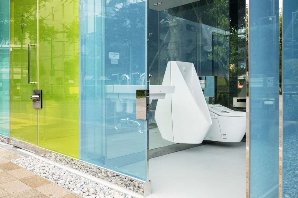 10 общественных туалетов в Токио, которые выглядят как арт-объекты