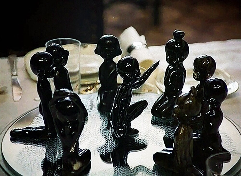 «Десять негритят решили пообедать...» «Десять негритят решили пообедать...»