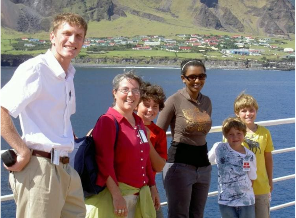 Остров-затворник: место, где люди живут вдали от всей цивилизации