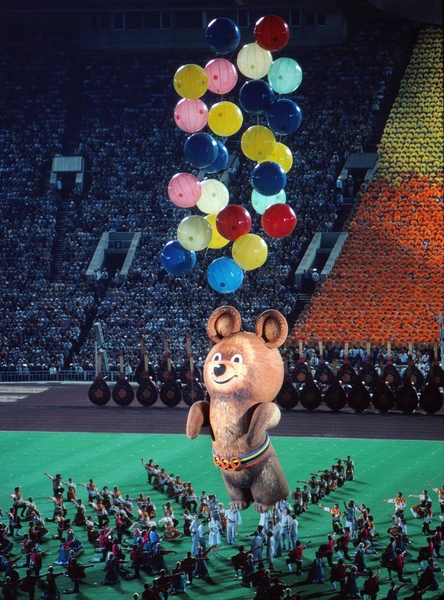 «У нас будет нормальный мишка вместо неваляшки»: российские олимпийцы вернули себе талисман 1980 года | Источник: Colorsport via Legion Media