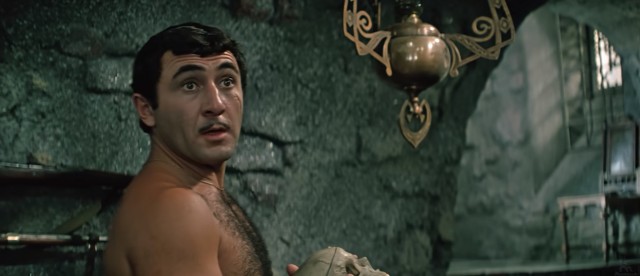 Бриллиантовая рука - заметки про фильм