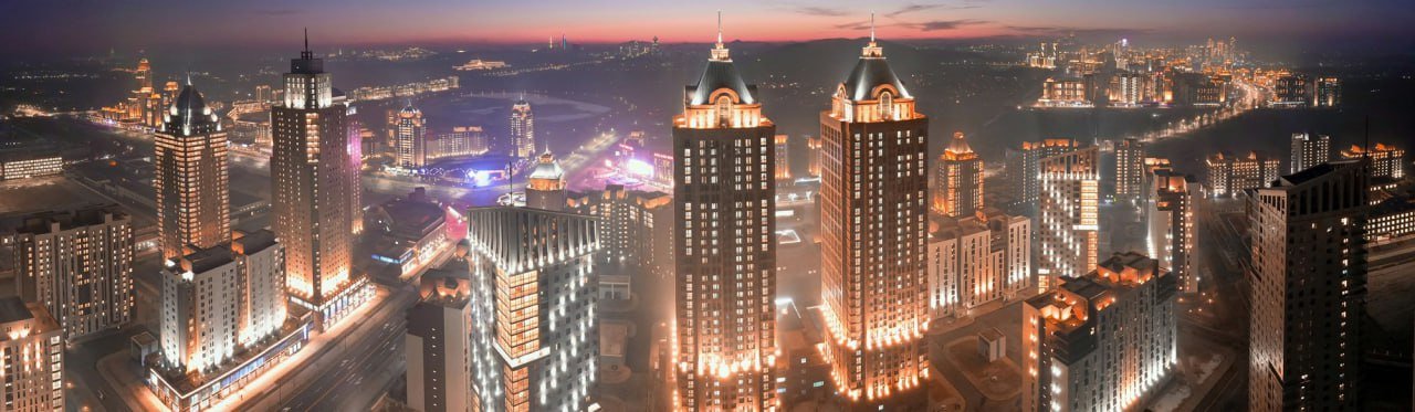 Пхеньян потихоньку превращается в обыкновенный азиатский мегаполис.