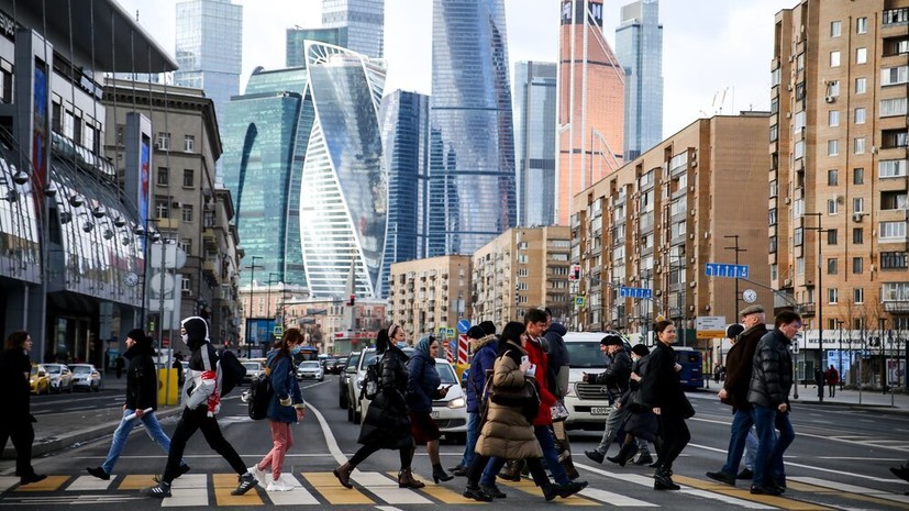 Новые правила расчёта алиментов, локализация такси и прибавка к пенсии: какие изменения ждут россиян в марте