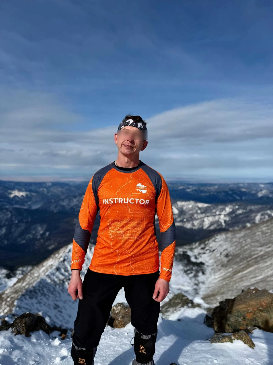 Руководителем группы назван Виктор. Фото: соцсети