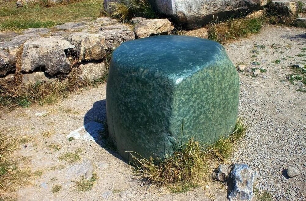 1. Зелёный камень Хаттусы
