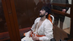 Террорист из «Крокуса» пожаловался, что силовики при задержании не стали снимать его с дерева, а просто спилили, и он упал