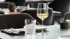 Как обычное стекло может хранить данные 10 000 лет. Технология уже реальна