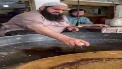 Подборка из четырёх смачных видео.