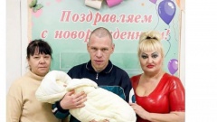 Ещё б знать, кто из них свекровь?